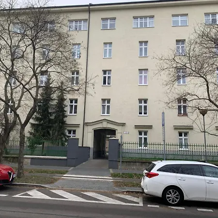 Blum Apartment *